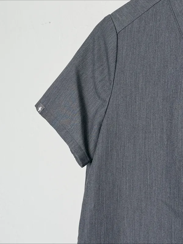 FIGS Catarina One-Pocket Scrub Top XS Graphite Gray V-Neck Medical Scrubs - Image 3