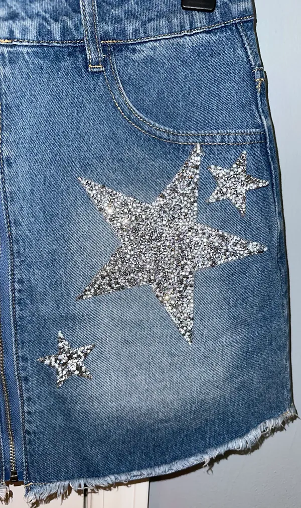 Denim Zip Front Skirt - Image 4