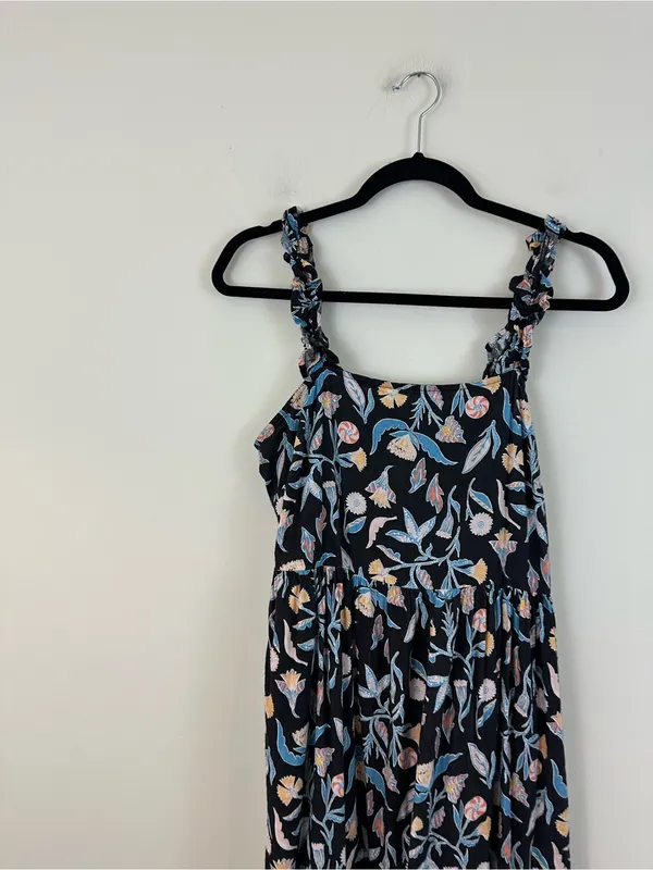 Universal Thread Floral Ruffle Strap Maxi Dress in Navy and Pastel Size Medium - Image 3