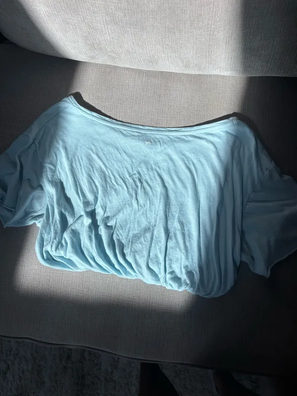 Urban Outfitters Blue Tee - Image 4