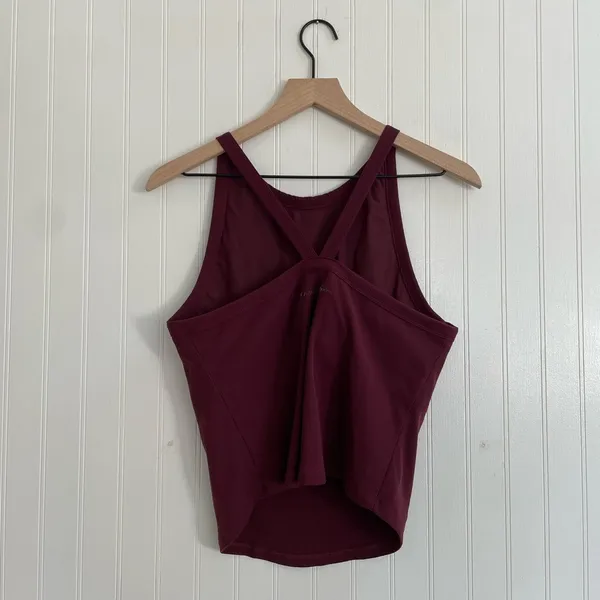OUTDOOR VOICES SuperForm Rib High Neck Tank Top in Shiraz Size L - Image 10