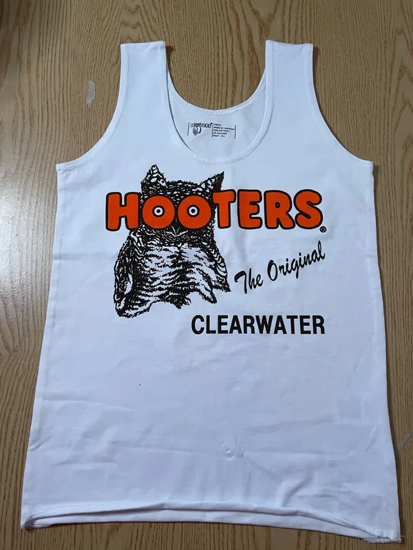 New Hooters girl Uniform tank and shorts Outfit size Small - Image 4