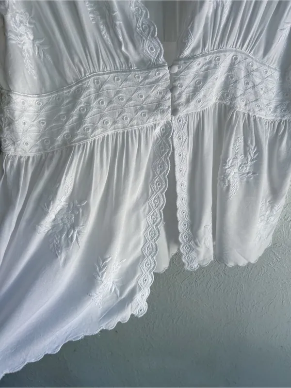 Soft Surroundings White Embroidered Open Top Cottagecore Fairycore large - Image 5