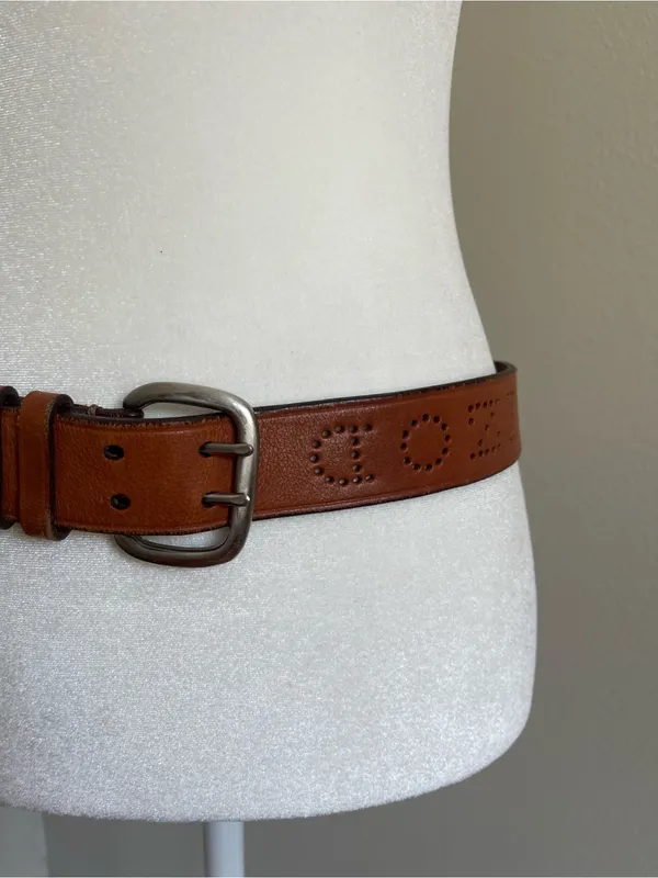 Izod Tan Brown Leather Perforated Logo Belt - Image 2