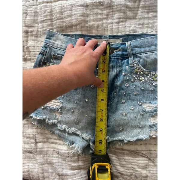 Abercrombie and fitch distressed embellished denim shorts, festival - Image 5