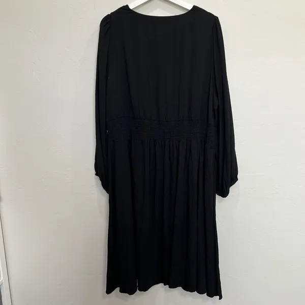 Draper James RSVP Plus 1X Smocked Waist Dress Surplice V-Neck Black‎ Long Sleeve - Image 9