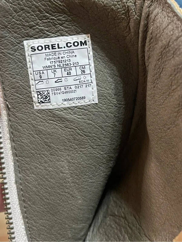 Sorel After Hours Mid Boots in the "Beach Tan" Women’s Size 9 - Image 6
