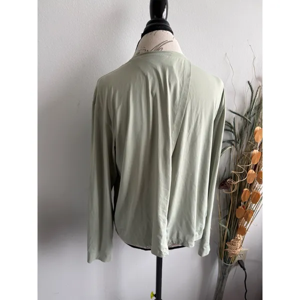 Lululemon Pace Crush‎ Cross-Back UV-Protective Graphic Long-Sleeve Shirt Women - Image 2