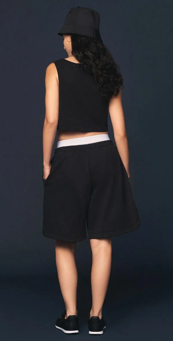 DKNY x NY Yankees Embroidered Shorts Official Collab - Size S - NWT - Image 3
