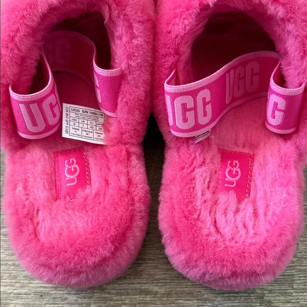 UGG Fluff Yeah Slide Hot Pink Size 9 - Image 4