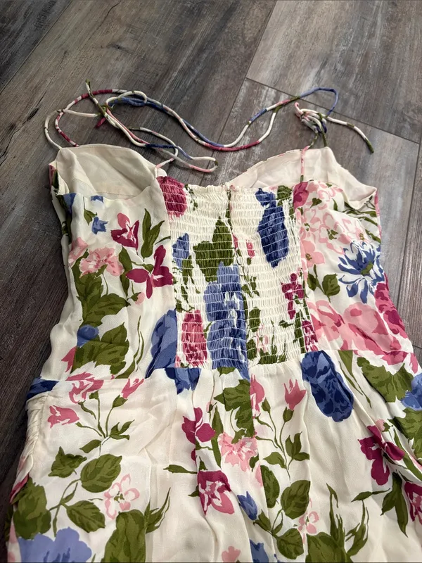 Reformation Kourtney Donna Dress size 8 - Image 15
