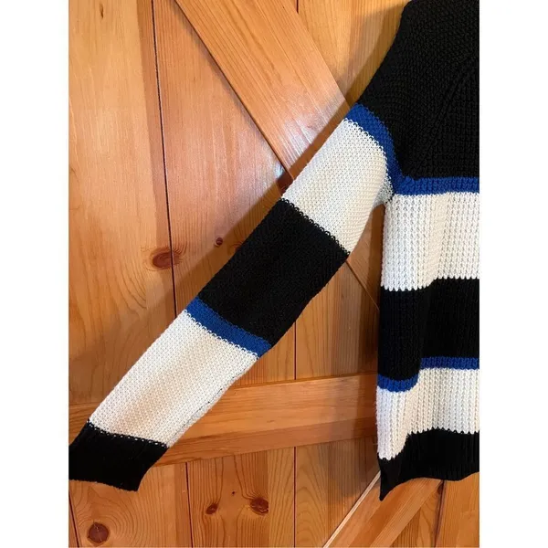 SO Woman’s Sweater Blue & White & Black Striped Size Large (3340) - Image 2