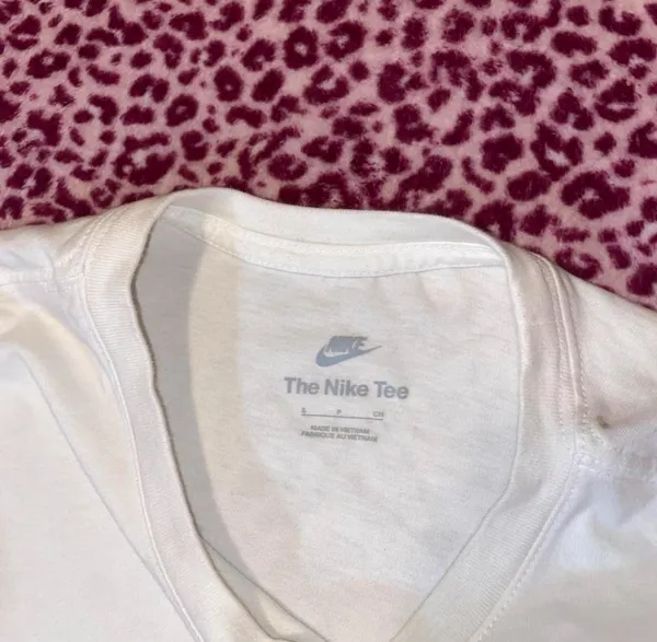 Nike Long Sleeve - Image 2