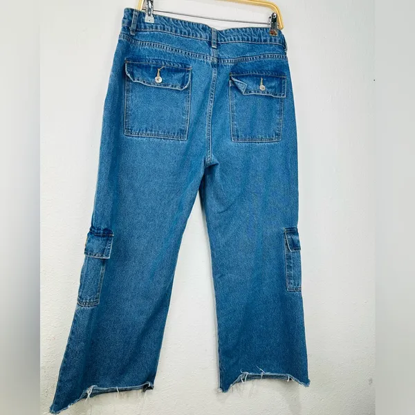 Edikted Light Blue Denim Jeans - Image 4