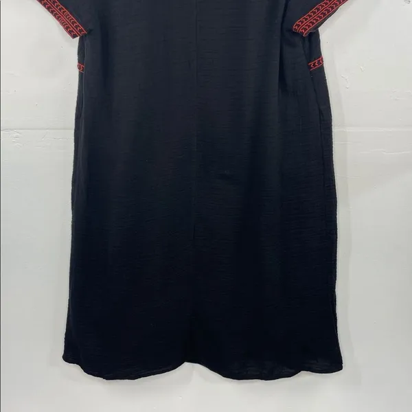 Old Navy Black Mini Dress with Multicolor Floral Embroidery boho size Medium - Image 12