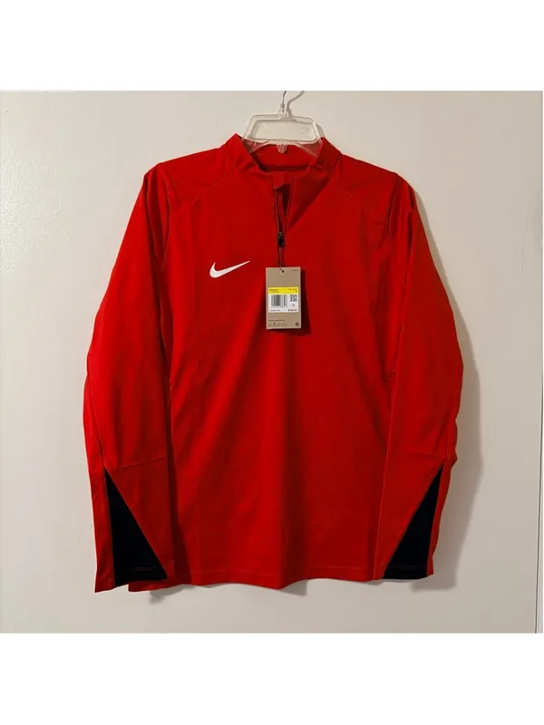 Nike EUC Women's Storm-Fit 1/4 Zip Top Red Small - $105 Retail h - Image 15