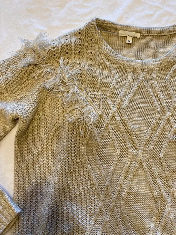 June & Hudson Chunky Knit Sweater - Image 4