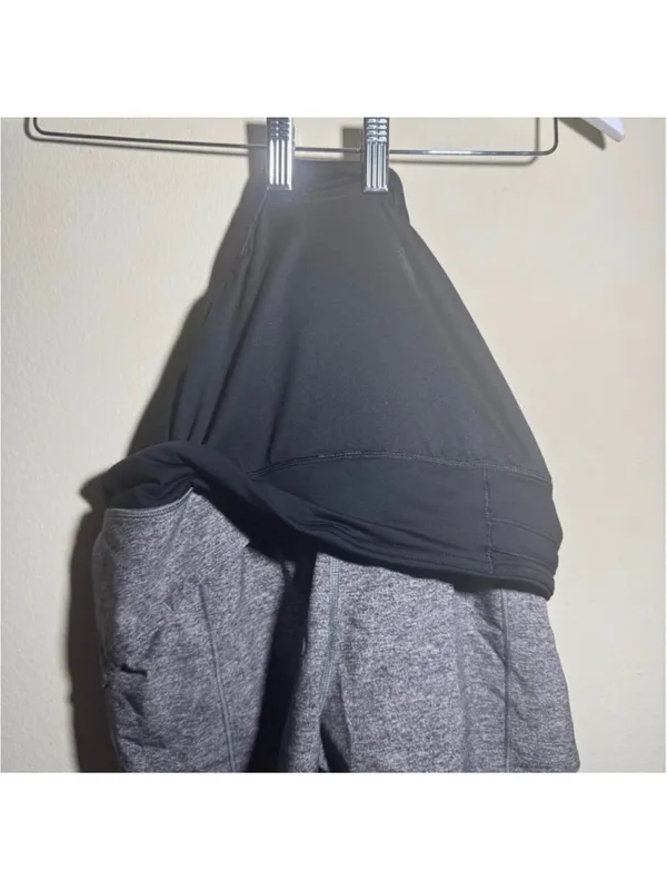 Lululemon Athletic Shorts Size 10 Grey Black - Image 7