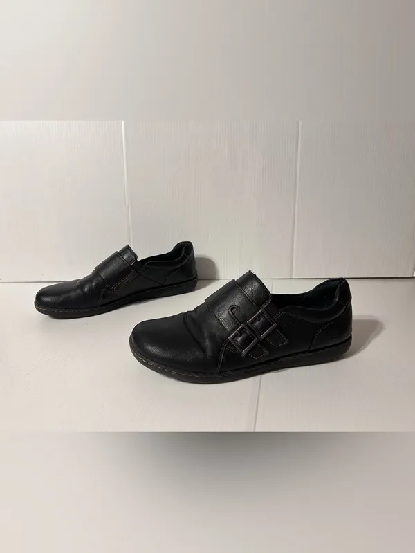 B.o.c. Black leather slip on loafers women size 11 M - Image 2