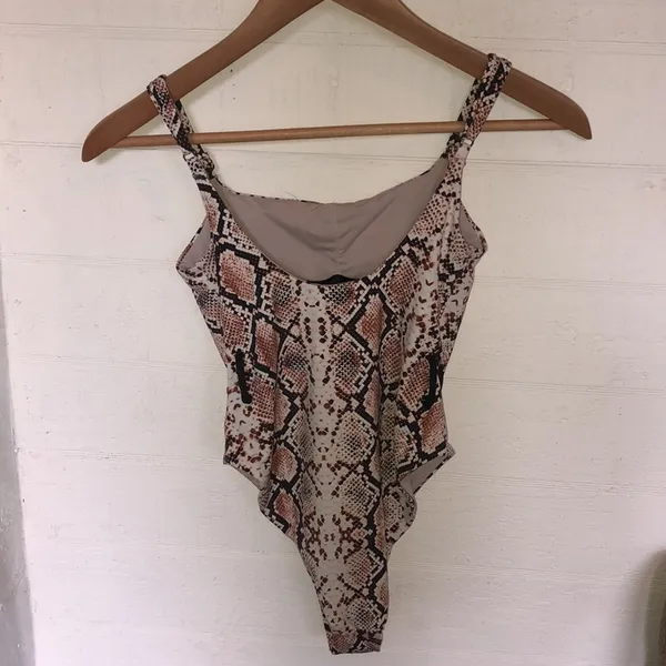 AQUA Lounge Snake Print One Piece High Cut Swimsuit *missing belt* MOB WIFE - Image 5