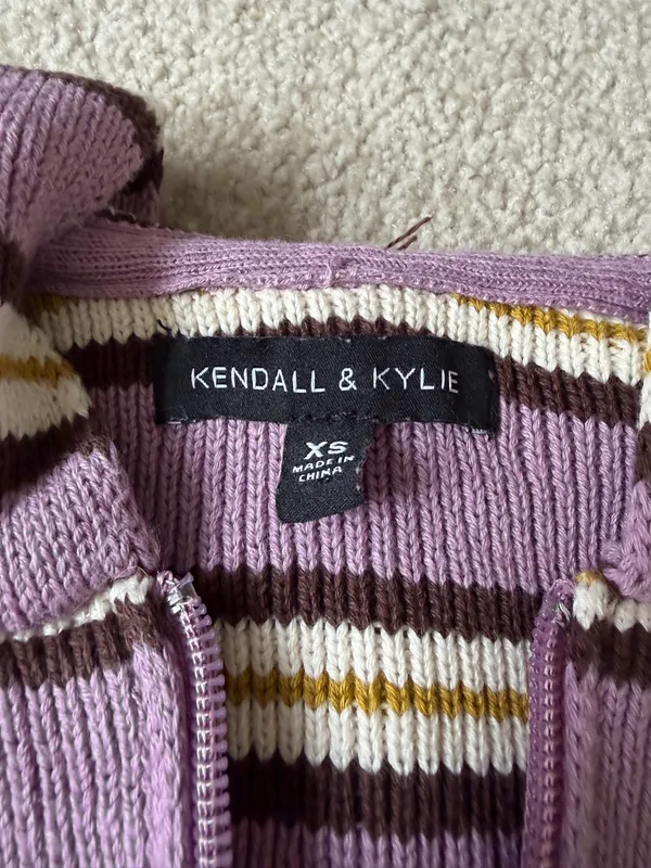 PacSun Sweater - Image 3