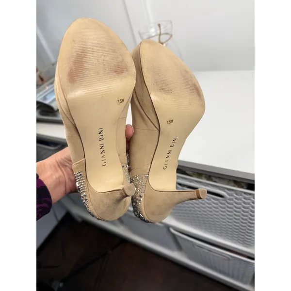 Cute Gianni Bini Heels Size 7.5 - Image 4