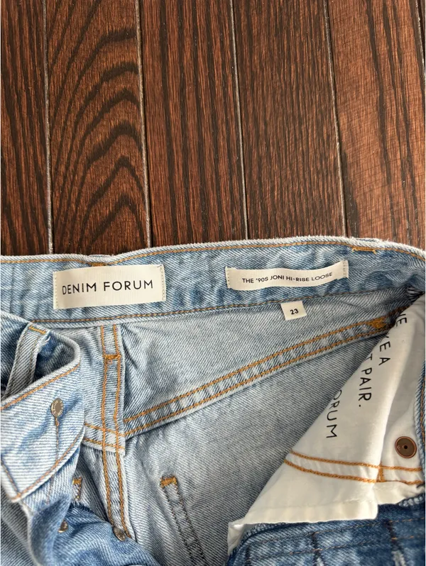 Aritzia Denim Forum Jeans - Image 5
