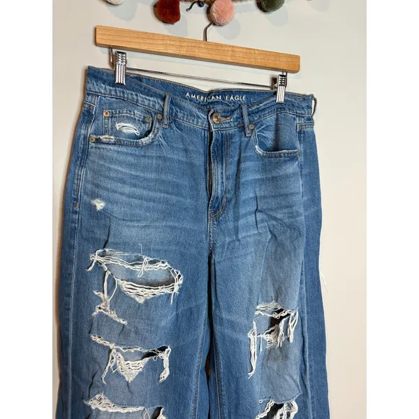 American Eagle distressed Skater Jeans - Image 3