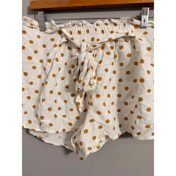 Billabong Polka Dot Shorts Womens Large White Mustard Paperbag Waist Tie Front - Image 2