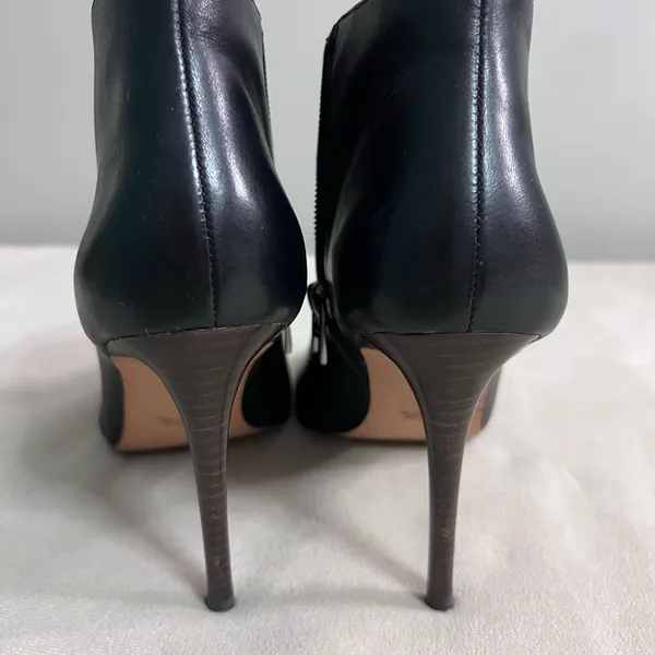 🖤✨ COACH New York Black Leather Chain Peep Toe Booties Heels 8B ✨🖤 - Image 5