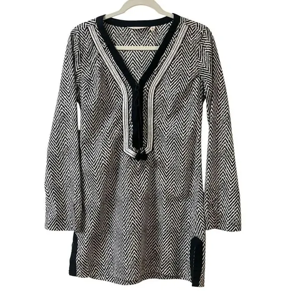 Athleta Kimssa tunic top in herringbone pattern also swim cover sz Small - Image 2