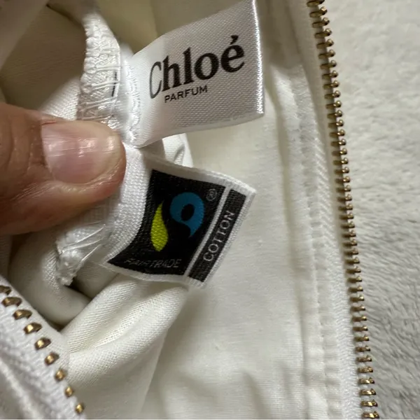 Chloé White Cosmetic Bag - Image 4