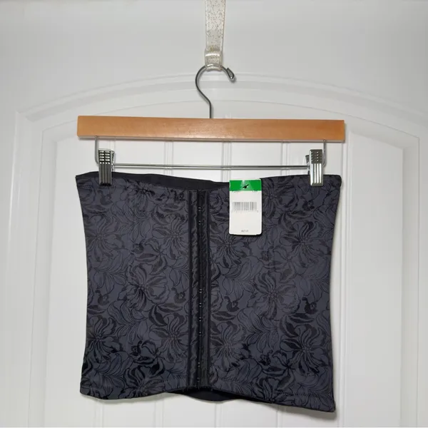 Maiden-form Large Black Tummy Solution Waist Shaper Trainer Whimsigoth - Image 4