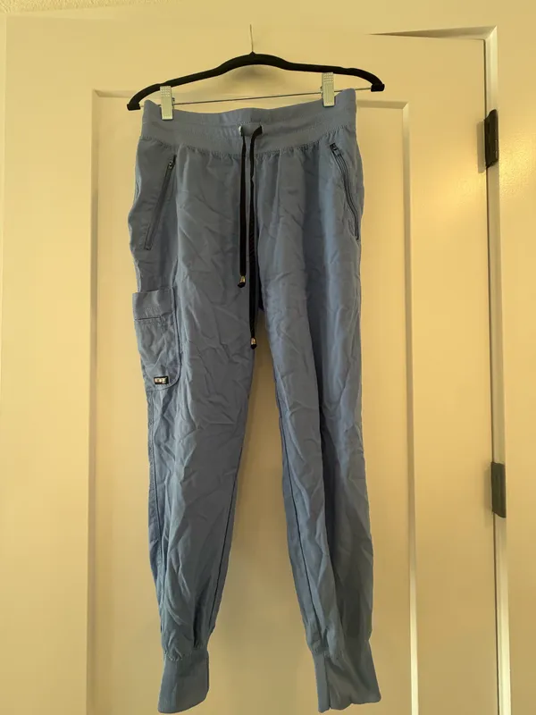 Greys Anatomy Scrub Set - Image 7