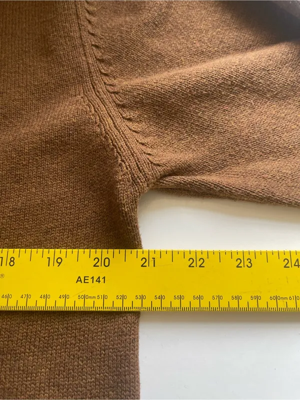 Women's Crewneck cotton on garments Sweater in Warm Brown - Image 6
