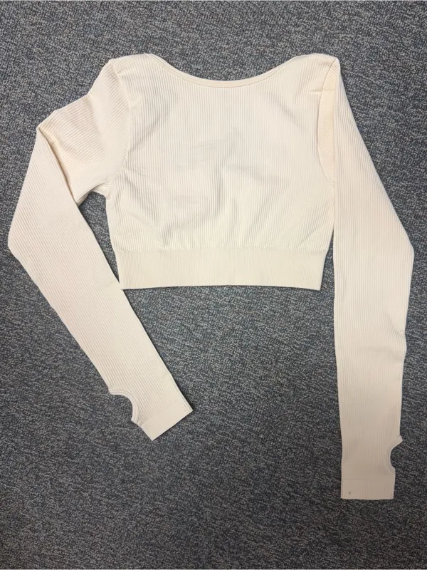 OQQ Cream Ribbed Square Neck Long Sleeve Crop Top Thumbholes Small NWOT - Image 5