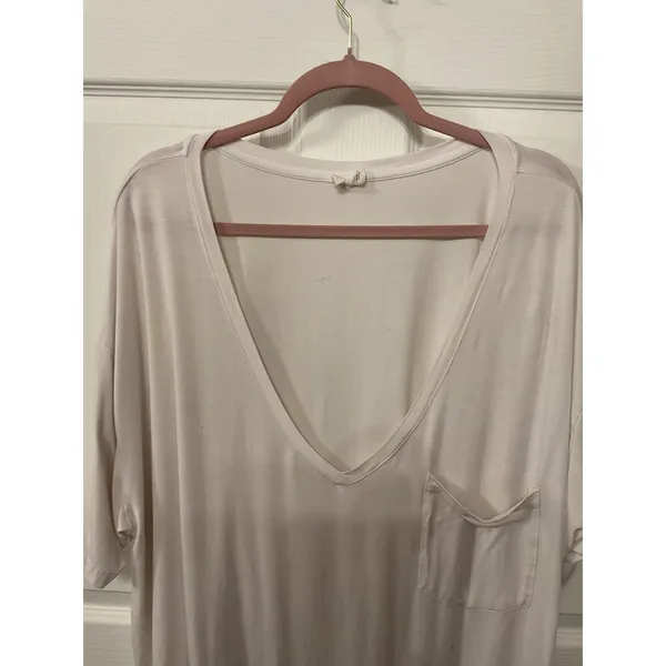 Kyte Living Relaxed Fit Bamboo White Pocket Tee, XL - Image 2