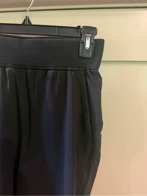 Lululemon LA Warm Down Joggers women’s size 6! Black confetti! - Image 10