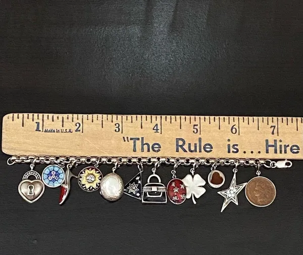 Sterling Silver Vintage 925 12 Charms Bracelet - Image 12