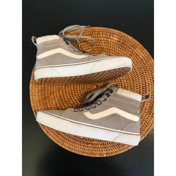 Vans Sk8-Hi MTE Grey Suede Faux Fur Lined Winter Sneakers Womens 7 High Top‎ - Image 11