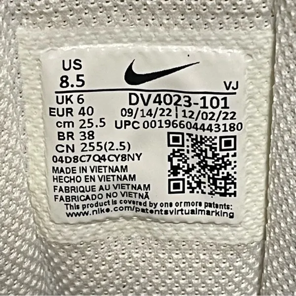 Nike Zoom Winflo 10 Women's White Running Shoes Size 8.5M - Image 4