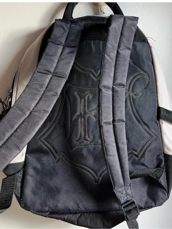 Harry Potter Hogwarts Gryffindor Backpack Fair Condition - Image 2