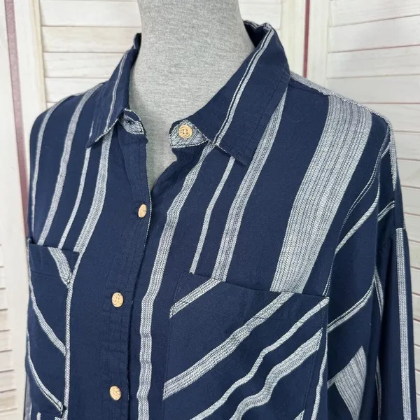 Sandy & Sid Striped Long Sleeve Button‎ Up Crop Shirt Blue White Large - Image 5