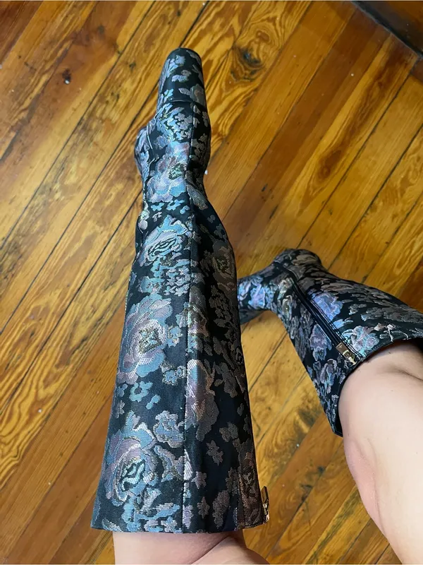Kenneth Cole Reaction Black Floral Jacquard Knee-High Block Heel Boots - Image 5