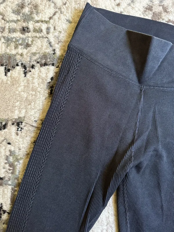 Aerie Ribbed Charcoal Gray Leggings - Image 2