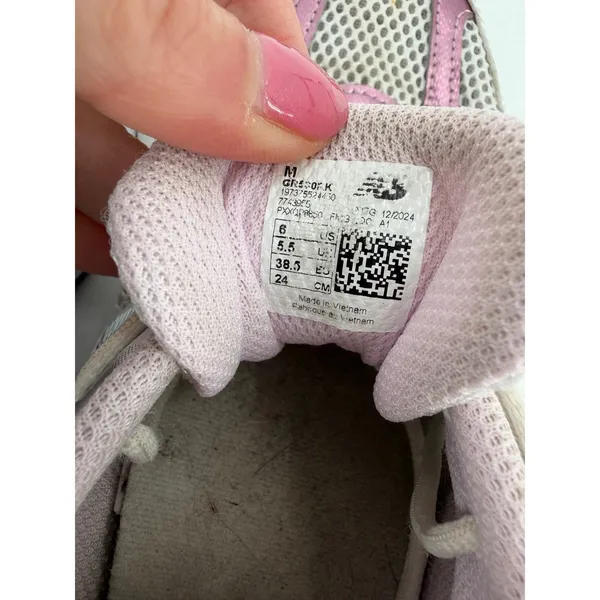 New Balance 530 Sneakers Womens 7.5 Pink Sugar White Silver Retro Y2K Running - Image 2