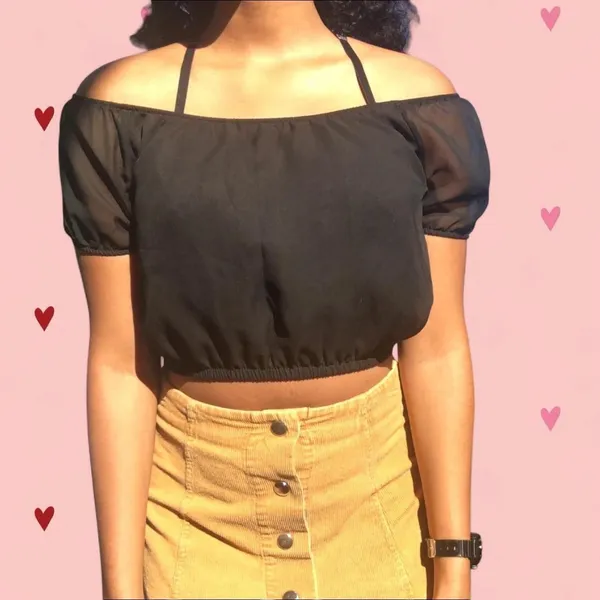 Wet Seal Black off the shoulder going out crop top - Image 2