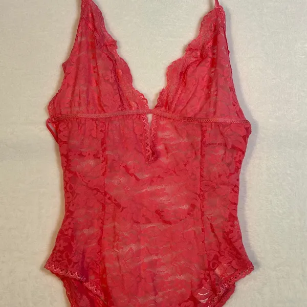 In Bloom by Jonquil Pink Lace Halter Thong Bodysuit‎ Teddy Lingerie S P - Image 2
