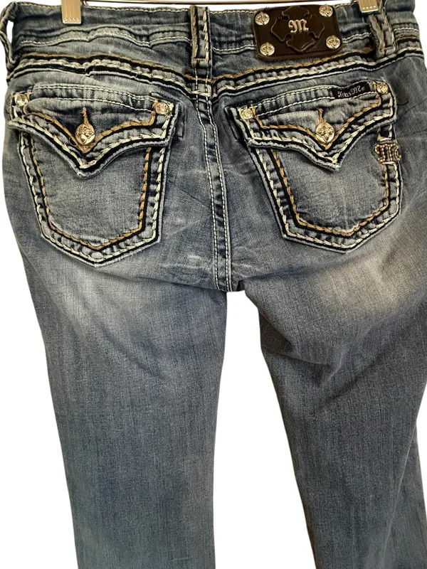 Miss Me Signature Cuffed Capri Jeans Womens 30 Rhinestone Flap Pocket Y2K - Image 6