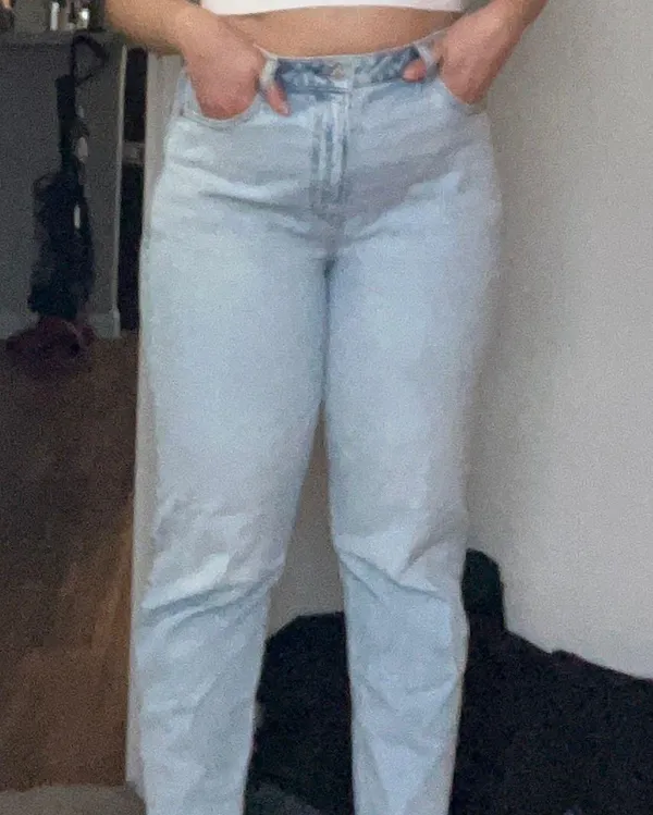 American Eagle Outfitters Moms Jeans - Image 2